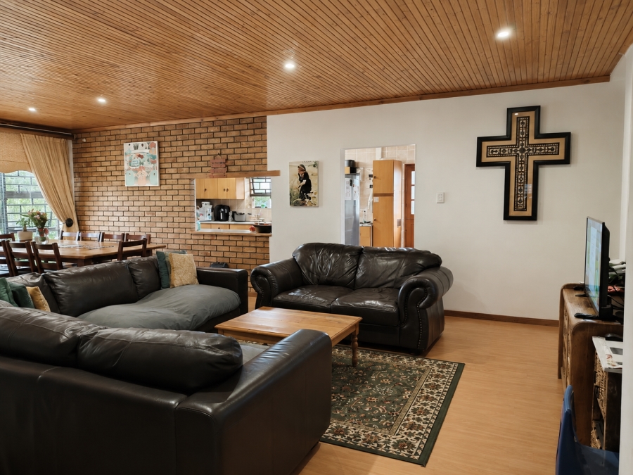 4 Bedroom Property for Sale in Lamberts Bay Western Cape